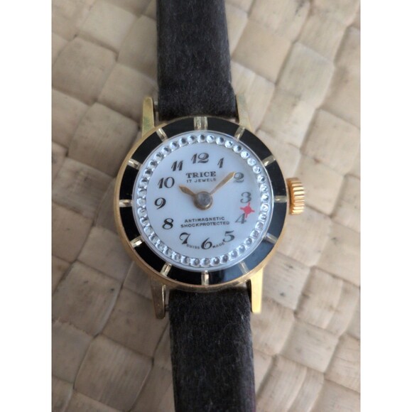 Trice Gold Tone White Dial 17 Jewels Blue Strap Vintage Watch main image 2